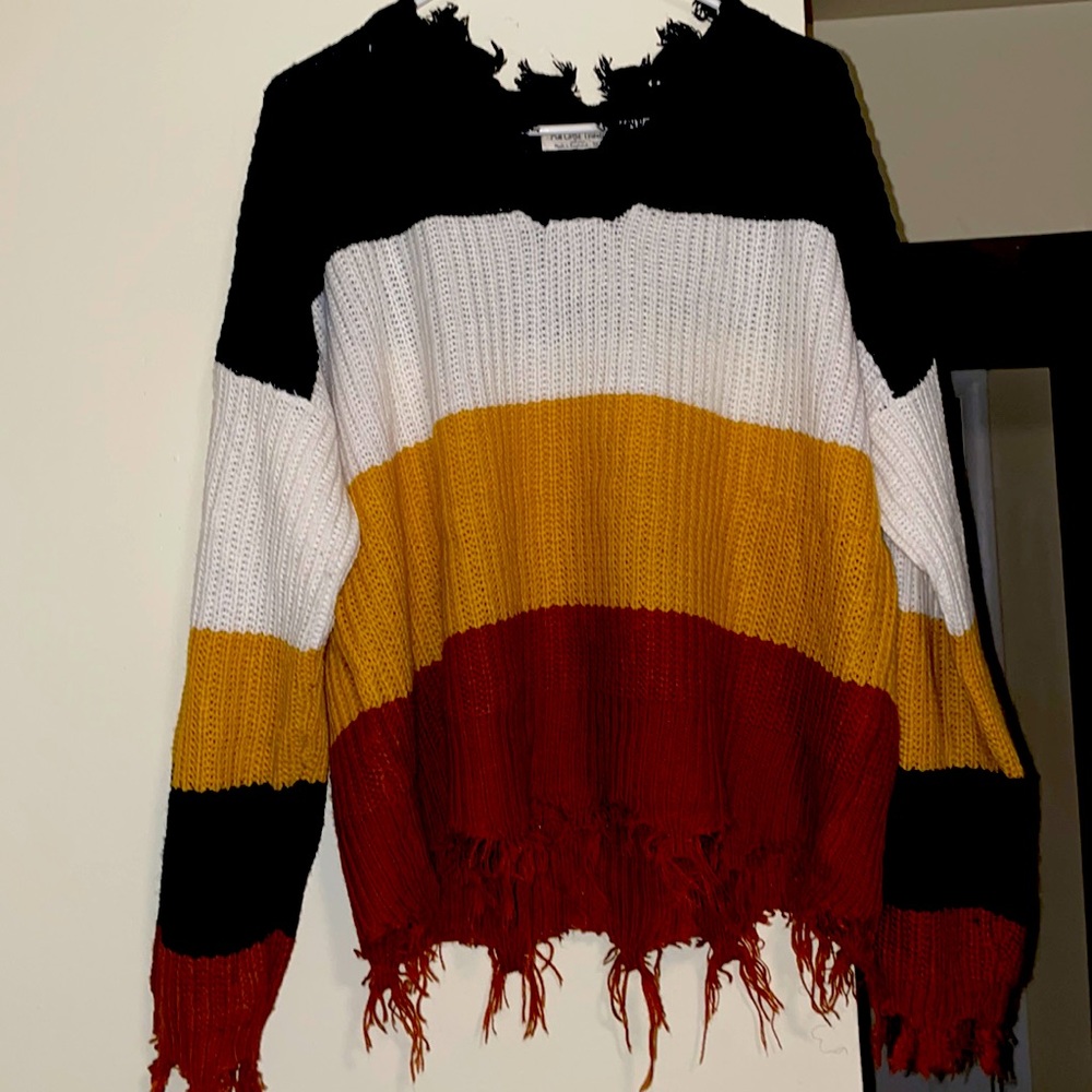 I am selling a winter sweater, size 3x